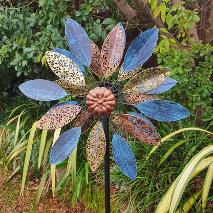 Wind Spinner Daisy Lace