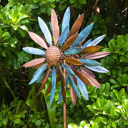 Wind Spinner Azure Daisy